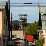 立坑櫓のある街