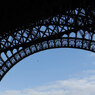 Under Eiffel 