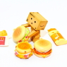 サラダマフィン食べるよ