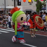 元気に踊るベニ