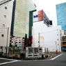 ラオックスコンピュータ館裏