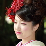 目をほそめて