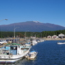 吹浦漁港から鳥海山を望む-1