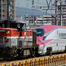 Ｅ６系／鷹取駅到着