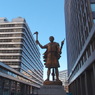 東京散歩Ⅱ：プロメテウス２(正面)