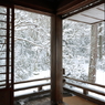 額縁ごしの雪景色
