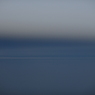 日本海上空