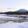 阿寒湖と雄阿寒岳