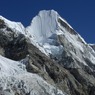 リントレン（６７４９ｍ）