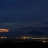 弘前の夜景と岩木山