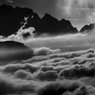 劔と雲海