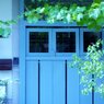 aoi-tobira