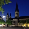 ドイツの旅　更けゆくボン大聖堂とミュンスター広場