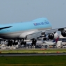 着陸（118）KOREAN CARGO 747-8F　