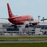 着陸（157）オーロラ航空 737-5L9
