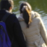 寄り添って