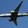 離陸（453）Alitalia 777-243