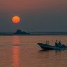 丸い夕陽　４