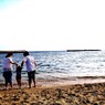 Family on Suma Beach 