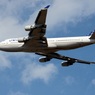 UNITED 747-400 飛び立ち