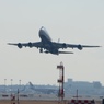 飛び立ち NCA 747-8KZF 