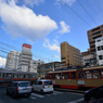 踏切待ちの路面電車-3