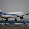 着陸 ANA 777-300