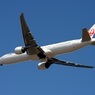 離陸 JAL 777-346