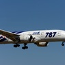 ANA 787-8 着陸