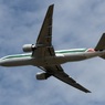 出発  Alitalia 777-243
