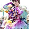 ファッショナブル・イースター　ダンサーさん（マジックリアリズム）