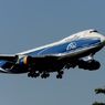 到着　Air Bridge Cargo 747-400F