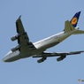 離陸　Lufthansa 747-430