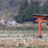 街中の鳥居