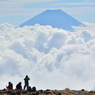 間ノ岳から望む富士山