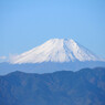 小仏城山より富士を