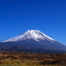 月と富士山