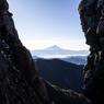 岩窓の富士