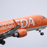 201603小牧空港オレンジ離陸