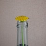 瓶とタンポポ