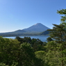 本栖湖と富士