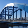 冬晴れと橋