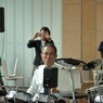 Captainも真剣にドラム叩きます