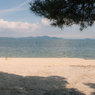 雄松崎の砂浜１（夏の琵琶湖畔より）
