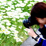 花と虫眼鏡と彼女