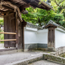 法輪院の門と塀（石山寺より）