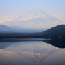 本栖湖逆さ富士