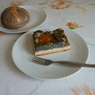 ケシの種を使った小パンとケーキ