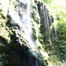 滝の前の滝3