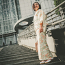 着物女子 階段